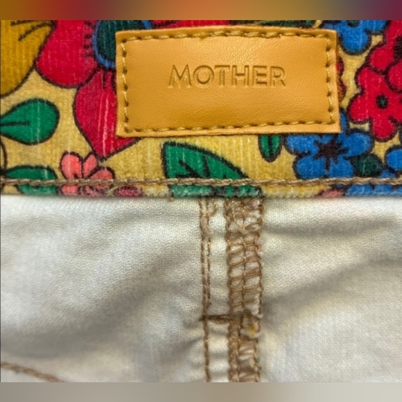 Mother Women's High Waisted Weekender Skimp Track And Flower Fields Jeans - Picture 9 of 15